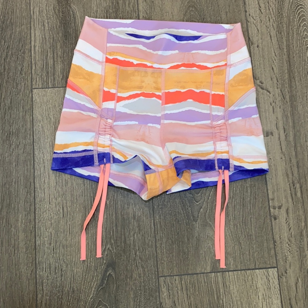 Lululemon Yoga Shorts size 4